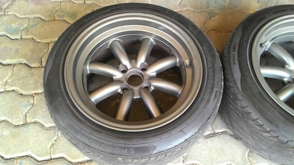 ขายล้อกล้วย ขายล้อกล้วย