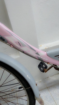 ขายถูกๆๆๆ จักรยาน LA สภาพพร้อมใช้ ราคา 850 บาท ขายถูกๆๆๆ จักรยาน LA สภาพพร้อมใช้ ราคา 850 บาท