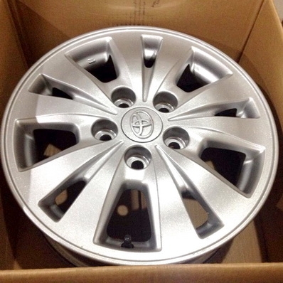 ล้อโตโยต้า อินโนวา 15 นิ้ว 5รู114 ใส่รถได้หลายรุ่น ตจว ส่งได้ครับ