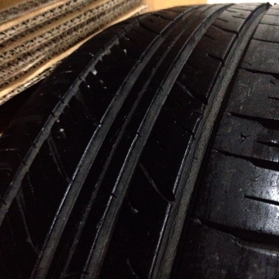 ล้อพร้อมยาง 14 นิ้ว โซลูน่า ใส่ 4รู100 ได้ทุกรุ่น ตจว ส่งได้ครับ  ยาง มิชลิน 185-65-14 ปี 12 ดอกเต็มสวย ยาง บริดสโตน 185-65-14 ปี 10 ดอกเต็มสวย ดูสินค้าที่ถนนสวนผัก ตลิ่งชัน กทม ใกล้ขนส่งที่ต่อใบขับขี่