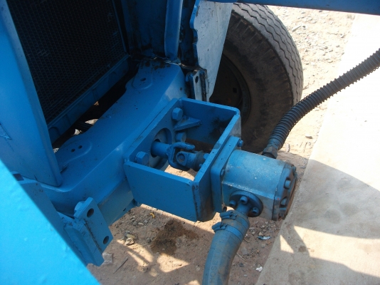 ขายรถคีบเครื่อง68รถไถฟอดร์