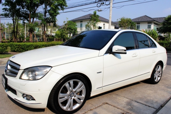 ปรับลดราคา4หมื่น'10BENZ,C200 Avantgarde ท๊อปสุดในรุ่น ออกBenzthailand เจ้าของขาย