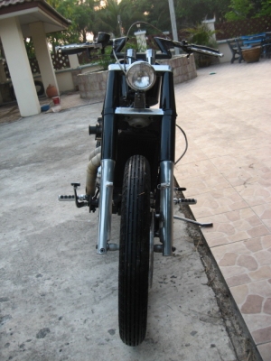 ขาย vulcan 400 แต่งแนว bobber ราคา 79,000 ขาย vulcan 400 แต่งแนว bobber ราคา 79,000