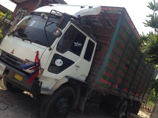 ขายรถบรรทุกไก่ พร้อมกล่อง ยาว 7.50 เมตร