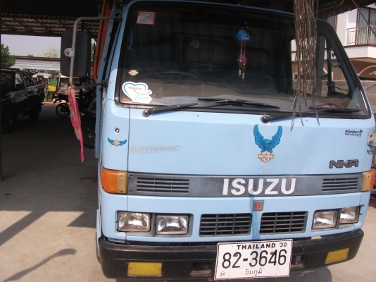 ขายรถ4ล้อโดยสารNKR55ยาว3เมตรเครื่อง88เเรงฝาดำ