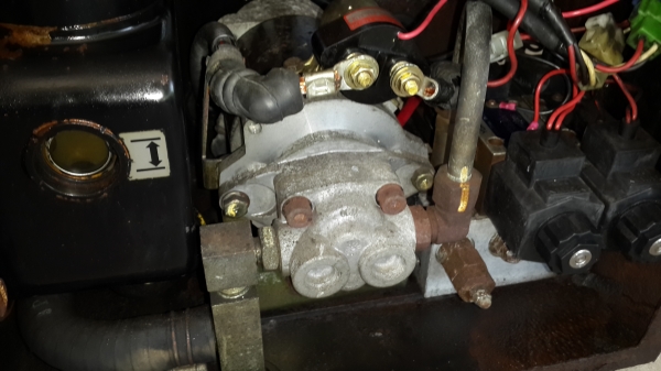 ปั้มไฮดรอลิค 24 V