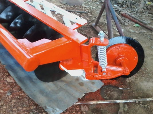 ขายผาน6x24ติดมากับรถ49ยันม้าสภาพสวยใบเต็มใช้กับรถ45-47-49-50แรง