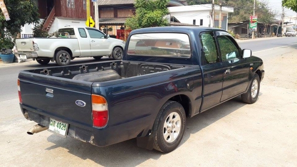 ขาย Ford ranger cab ปี 45 สีน้ำเงินสวยๆ ราคา 135,000 บาท +++++++++ ขาย Ford ranger cab ปี 45 สีน้ำเงินสวยๆ ราคา 135,000 บาท +++++++++