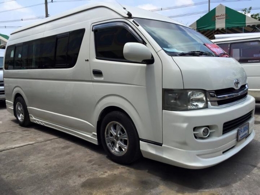 TOYOTA COMMUTER 2.5 ดีเซล 08