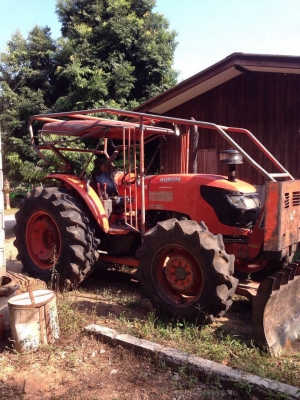 ขายรถไถ2เพลา KUBOTA M9540 มีเล่มทะเบียน สภาพพร้อมใช้งาน สนใจโทร 081-970-1072