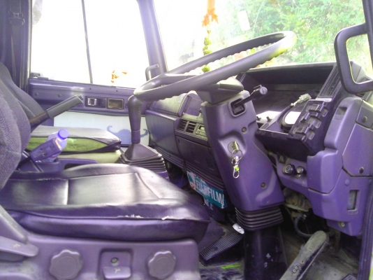 หกล้อใหญ่ อีซูศุ ร็อค195แรง สภาพพร้อมวิ่งงาน เล่มทะเบียนพร้อมโอน