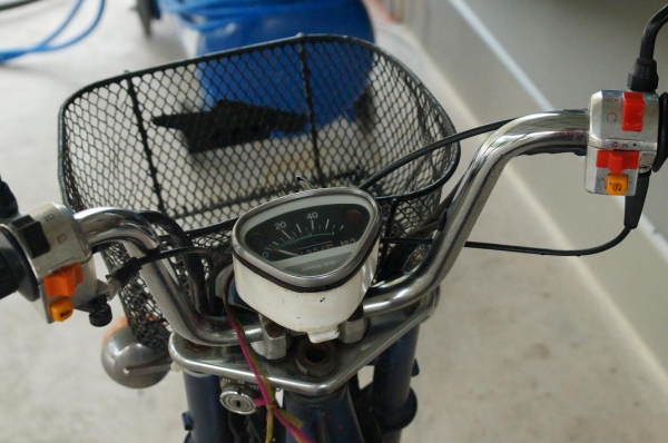 ขาย HONDA ชาลี วางเครื่อง LIFAN 110 CC สตาทร์มือ ไดร์ล้าง