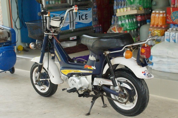ขาย HONDA ชาลี วางเครื่อง LIFAN 110 CC สตาทร์มือ ไดร์ล้าง