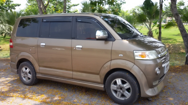 ขายดาวน์ APV 7 ที่นั้่ง lpg at top ชุดแต่งตัวนอก(ญี่ปุ่น)