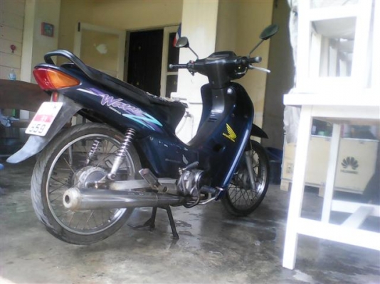 เวฟ 100 รุ่นเก่า ตัวสตาทมือ