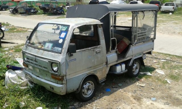 รับสงกรานต์...กะป๊อไดฮัทสุ s60 ป้ายดำพร้อมใช้ ภาษี59