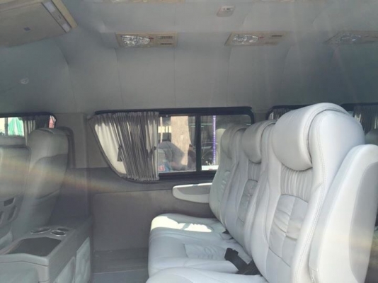 TOYOTA COMMUTER 2.5 ปี07 ดีเซล