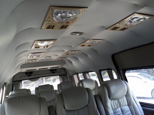 TOYOTA COMMUTER 2.5 ปี07 ดีเซล