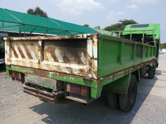 อีซูซุ NPR 66