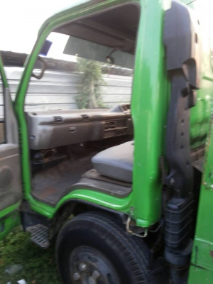 อีซูซุ NPR 66