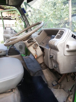 อีซูซุ NPR 66