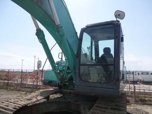 รถขุด KOBELCO SK200-8  S/N YN11-48620  7136HR  2007Y รถนอกนำเข้าจากญี่ปุ่น สนใจสั่งได้ครับ