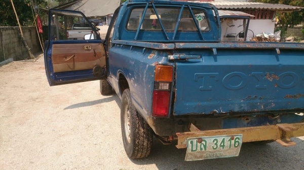 Toyota RN30 ม้ากระโดดช่วงสั้น Toyota RN30 ม้ากระโดดช่วงสั้น