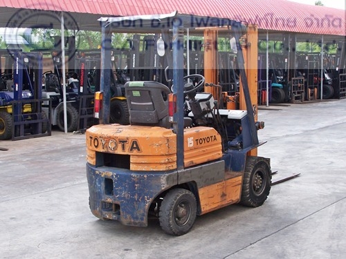 ขายรถ โฟล์คลิฟท์ TOYOTA รุ่น 5-FGL15