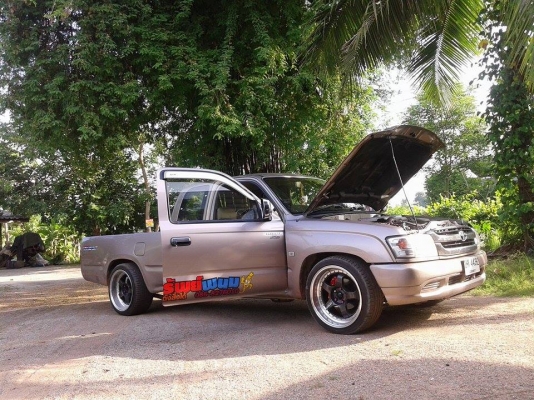 ขาย Toyota ไทยเกอร์ D4D สภาพสวยคับ ขาย Toyota ไทยเกอร์ D4D สภาพสวยคับ