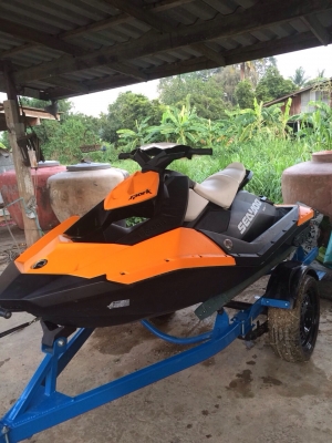 ขายเรือ seadoo สภาพพร้อมใช้งาน ขายเรือ seadoo สภาพพร้อมใช้งาน