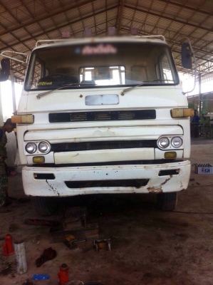 ขายรถสิบล้อเทเลอร์ NISSAN UD CW30 วางเครื่อง 290 turbo เหล็กไอบีม