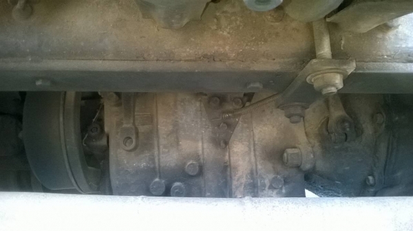 ขายรถล่อง 10 ล้อ เพลาเดียว KT925 วางหัว F18 เครื่อง EH700 168 แรงม้า คัสซีสวยตลอดเส้น พวงมาลัยพาวเวอร์ ทะเบียนพร้อมโอนครับ