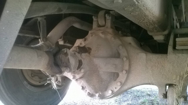 ขายรถล่อง 10 ล้อ เพลาเดียว KT925 วางหัว F18 เครื่อง EH700 168 แรงม้า คัสซีสวยตลอดเส้น พวงมาลัยพาวเวอร์ ทะเบียนพร้อมโอนครับ