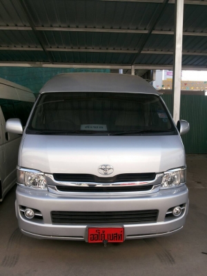 Toyota commuter 2.5 D4D 2010 เจ๋ง 0837855268