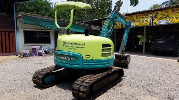 ขายรถขุดเล็ก แมคโครเล็ก yanmar vio40 สภาพสวยพร้อมใช้ เดิมๆเลย