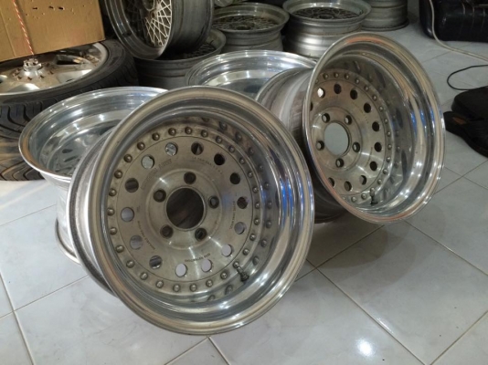 ขายล้อ CENTER LINE USA 15" F8.5"-30 R10"-55 5/120 ลึกมากๆ ขายล้อ CENTER LINE USA 15" F8.5"-30 R10"-55 5/120 ลึกมากๆ