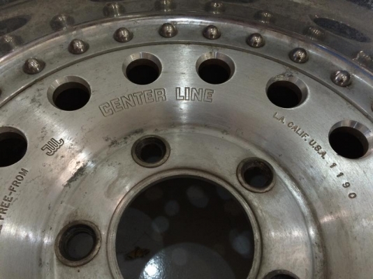 ขายล้อ CENTER LINE USA 15" F8.5"-30 R10"-55 5/120 ลึกมากๆ ขายล้อ CENTER LINE USA 15" F8.5"-30 R10"-55 5/120 ลึกมากๆ