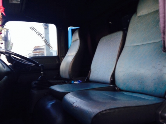 ขายด่วน!! รถตู้บรรทุก 6 ล้อ เปิดตู้ได้รอบด้าน