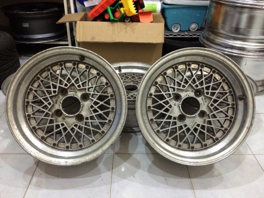 ล้อ RAYS VOLK RACING MESH 15x6.5 ออฟ8 4/114.3 มี 5 วง ประมูลจากญี่ปุ่น ล้อ RAYS VOLK RACING MESH 15x6.5 ออฟ8 4/114.3 มี 5 วง ประมูลจากญี่ปุ่น