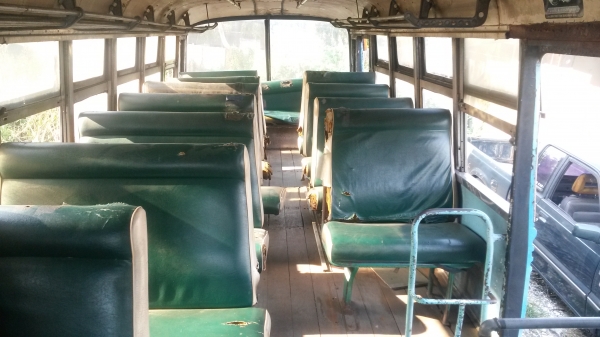 ขายรถบัส6ล้อมิตซู เครื่องอีซูซุ6สูบ 6BB1 145แรง เครื่องดีเซล แชสซีพอใช้ได้ ขับได้ปรกติ มีเล่มทะเบียนแต่ไม่มีชุดโอน ขาย 92000 บาท