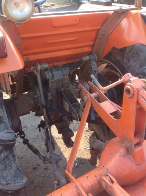 แทรกเตอร์คูโบต้า 2602 สภาพดีเดิมๆพร้อมใช้งานแถมโรตารี่ให้ด้วย แทรกเตอร์คูโบต้า 2602 สภาพดีเดิมๆพร้อมใช้งานแถมโรตารี่ให้ด้วย