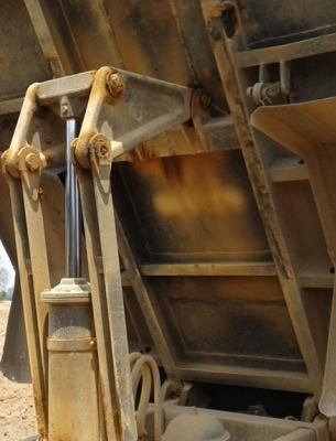 **ขายแล้วครับขอบคุณ Truck2hand ขาย ISUZU-175 6ล้อดั้มดิน5คิว ประกอบ ISUZU NRR12C 6BG1-175HP เครื่องส้ม ยอดนิยม เครื่องดี แรงดี แห้ง แน่นดี ครับ เกียร์ดี เข้าง่ายไม่หลุด ช่วงล่างใหญ่ Fหน้า-หลัง คัสซีดี เดิม สวยครับ ไม่ปะไม่ดาม กระบะดั้มเหล็ก5ต