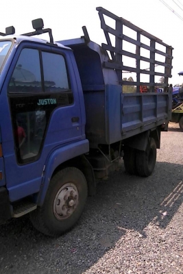 **ขายแล้วครับขอบคุณ Truck2hand ขาย ISUZU-175 6ล้อดั้มดิน5คิว ประกอบ ISUZU NRR12C 6BG1-175HP เครื่องส้ม ยอดนิยม เครื่องดี แรงดี แห้ง แน่นดี ครับ เกียร์ดี เข้าง่ายไม่หลุด ช่วงล่างใหญ่ Fหน้า-หลัง คัสซีดี เดิม สวยครับ ไม่ปะไม่ดาม กระบะดั้มเหล็ก5ต