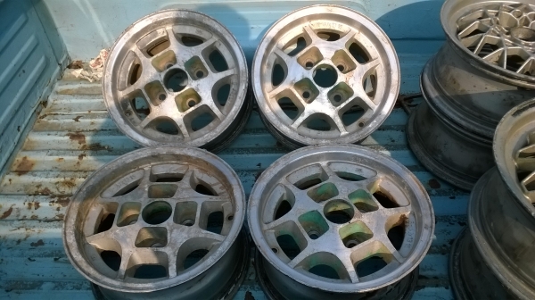 ขายล้อ13*6 4/114 =3500 บาท 0962085202 ครับ