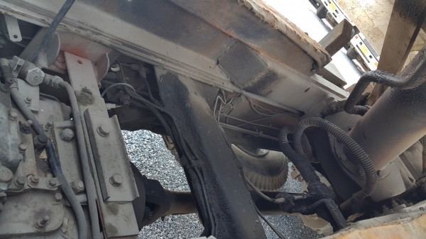 ขายรถพ่วง 18 ล้อ 2 เพลา แม่.ลูก กระบะเหล็กดั้ม ISUZU 240 รถพร้อมใช้ ราคาย้อมๆแค่.1250000 ต่อรอง สนใจโทรจองด่วน