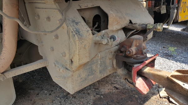 ขายรถพ่วง 18 ล้อ 2 เพลา แม่.ลูก กระบะเหล็กดั้ม ISUZU 240 รถพร้อมใช้ ราคาย้อมๆแค่.1250000 ต่อรอง สนใจโทรจองด่วน