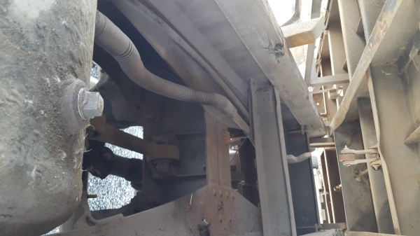 ขายรถพ่วง 18 ล้อ 2 เพลา แม่.ลูก กระบะเหล็กดั้ม ISUZU 240 รถพร้อมใช้ ราคาย้อมๆแค่.1250000 ต่อรอง สนใจโทรจองด่วน