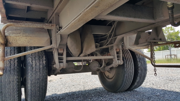 ขายรถพ่วง 18 ล้อ 2 เพลา แม่.ลูก กระบะเหล็กดั้ม ISUZU 240 รถพร้อมใช้ ราคาย้อมๆแค่.1250000 ต่อรอง สนใจโทรจองด่วน