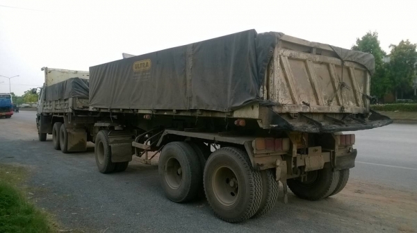 ขายรถพ่วง แม่ลูกดั้ม HINO FM3M ติดแก๊ส NGV 10 ถัง เครื่องเดิม M10C 240 แรงม้า คัสซีสวยตลอดเส้น แอร์เย็นเฉียบ ลูก 3 คานลงเล่มแล้ว ทะเบียนพร้อมโอน ราคาต่อรองได้ครับ