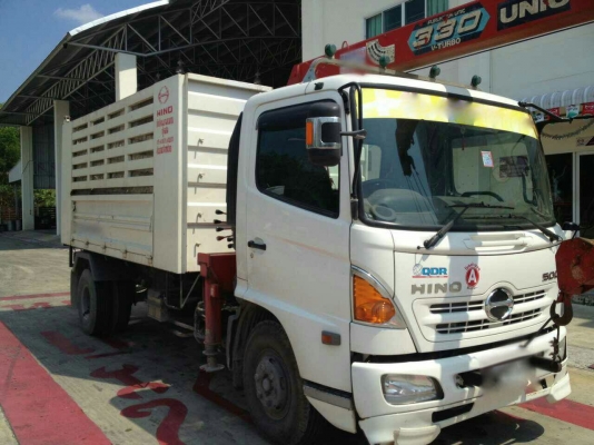 รถฮีโน่ 6 ล้อดั้ม FC9J 175 แรงม้า. ปี 55  ( ติดเครน 3 ตัน. )  ( รถวิ่ง 32,xxx กม. )   สนใจติดต่อ 081 - 6079515